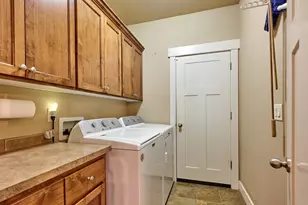 725 Thyme Lp, Silverton, OR 97381 - Photo 27