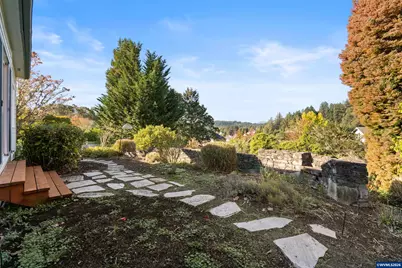 3126 NW Buttercup Dr, Corvallis, OR 97330 - Photo 33
