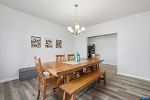 329 S 7th St, Carlton, OR 97111 - Photo 11