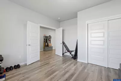 329 S 7th St, Carlton, OR 97111 - Photo 9