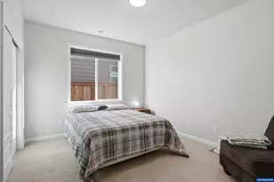 329 S 7th St, Carlton, OR 97111 - Photo 21
