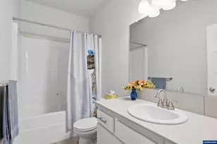 329 S 7th St, Carlton, OR 97111 - Photo 19
