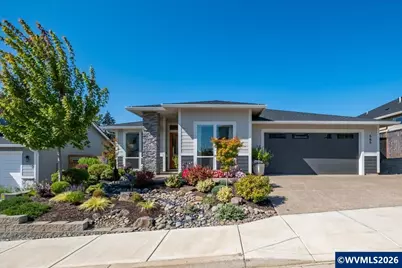 525 NW Crater Lake Dr, Dallas, OR 97338 - Photo 1