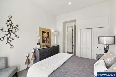 525 NW Crater Lake Dr, Dallas, OR 97338 - Photo 29