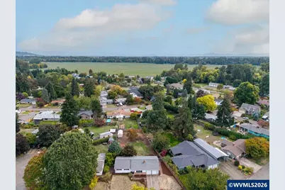 1221 Cloverdale Dr NE, Albany, OR 97321 - Photo 13