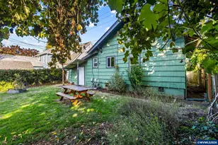 955 17th St NE, Salem, OR 97301 - Photo 27