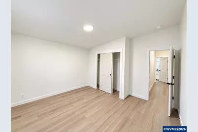 9312 N Polk Av, Portland, OR 97203 - Photo 25