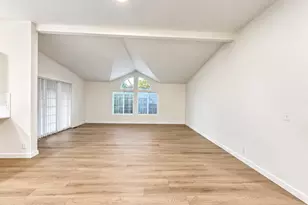 9312 N Polk Ave, Portland, OR 97203 - Photo 17
