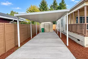 9312 N Polk Ave, Portland, OR 97203 - Photo 9