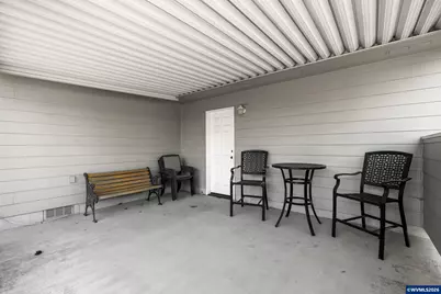 540 W Clackamas Cir, Woodburn, OR 97071 - Photo 23