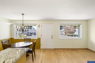 540 W Clackamas Cir, Woodburn, OR 97071 - Photo 5