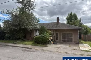 3062 Hammel St NE, Salem, OR 97301 - Photo 1