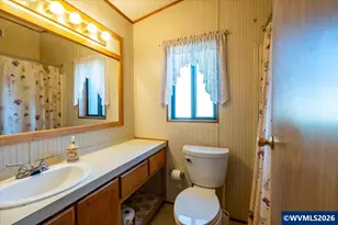 1026 Turbyne Rd, Sweet Home, OR 97386 - Photo 17