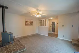 835 7th Ave, Sweet Home, OR 97361 - Photo 21