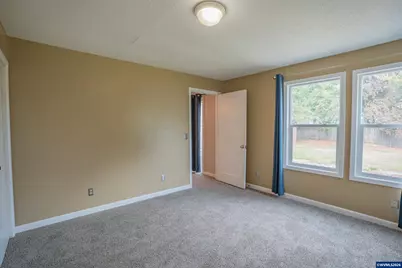 835 7th Av, Sweet Home, OR 97361 - Photo 11