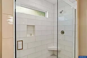 1448 Broadway Av N, Monmouth, OR 97361 - Photo 17