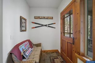 57414 Sun Eagle Ln, Sunriver, OR 97707 - Photo 3