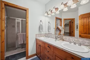 57414 Sun Eagle Ln, Sunriver, OR 97707 - Photo 17