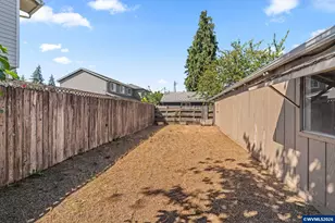 2250 Devos St, Eugene, OR 97402 - Photo 31