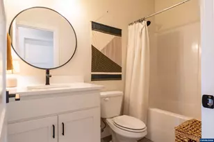 1353 Dalton Ct, Monmouth, OR 97361 - Photo 31