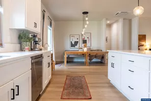 1353 Dalton Ct, Monmouth, OR 97361 - Photo 15