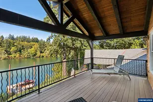 24649 Butteville Rd NE, Aurora, OR 97002 - Photo 21