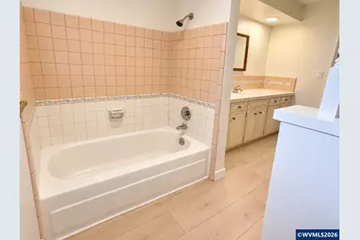 665 Dian Av NW, Salem, OR 97304 - Photo 27