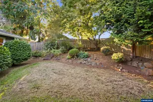 665 Dian Ave NW, Salem, OR 97304 - Photo 35