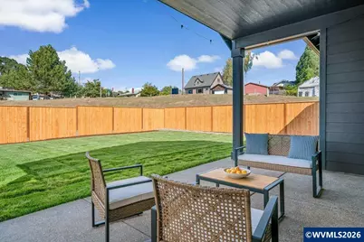 851 W Washington St, Carlton, OR 97111 - Photo 5