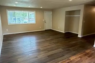 411 NE 3rd St, Willamina, OR 97396 - Photo 9