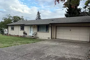 411 NE 3rd St, Willamina, OR 97396 - Photo 1