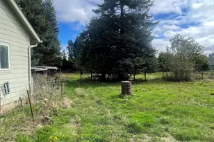 130 Lombard St, Falls City, OR 97344 - Photo 23