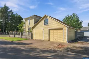 147 NE Yamhill St, Sheridan, OR 97378 - Photo 7