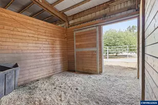 23525 Bear Creek Rd, Bend, OR 97701 - Photo 11