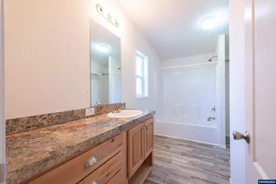 352 SW Butterfield Pl, Corvallis, OR 97333 - Photo 9