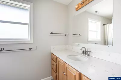 327 Broad St S, Monmouth, OR 97361 - Photo 29