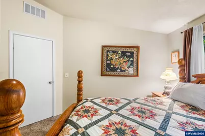 1606 11th St, Sweet Home, OR 97386 - Photo 11