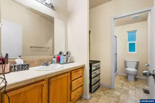 1606 11th St, Sweet Home, OR 97386 - Photo 17