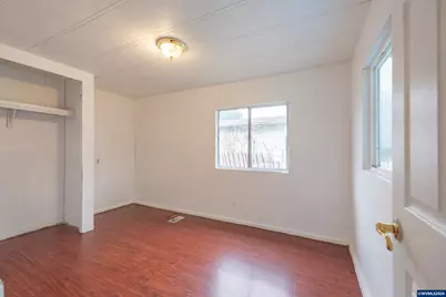 37180 Pony Rd, Lebanon, OR 97355 - Photo 11