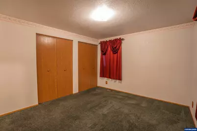 1285 Laurelhurst Dr, Eugene, OR 97402 - Photo 19
