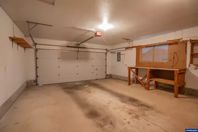 1285 Laurelhurst Dr, Eugene, OR 97402 - Photo 31