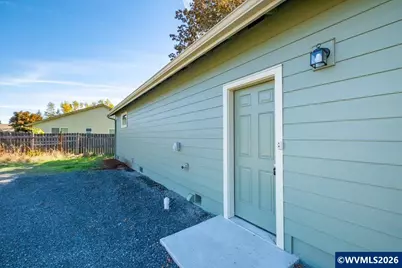 3685 Green River Rd, Sweet Home, OR 97386 - Photo 29