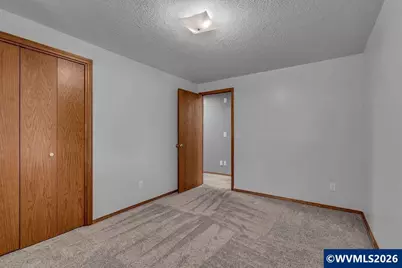 2565 West Thornton Lake Dr NW, Albany, OR 97321 - Photo 21