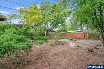 2505 NW Pendleton Pl, Corvallis, OR 97330 - Photo 25