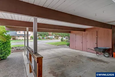 2505 NW Pendleton Pl, Corvallis, OR 97330 - Photo 31