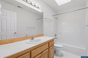 834 Van Buren Dr NW, Salem, OR 97304 - Photo 25
