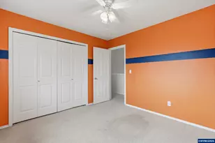 834 Van Buren Dr NW, Salem, OR 97304 - Photo 29