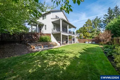 116 13th Av NE, Albany, OR 97321 - Photo 3