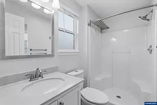 800 Riverbow Av NW, Albany, OR 97321 - Photo 19