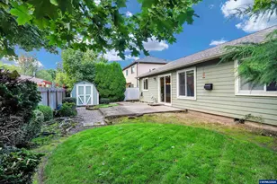 4236 Geranium Ave NE, Salem, OR 97305 - Photo 25